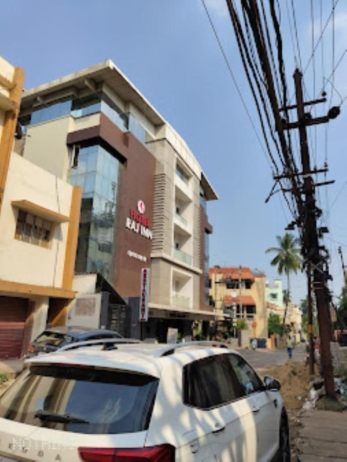 Hotel Raj Inn Bhubaneswar Exterior foto
